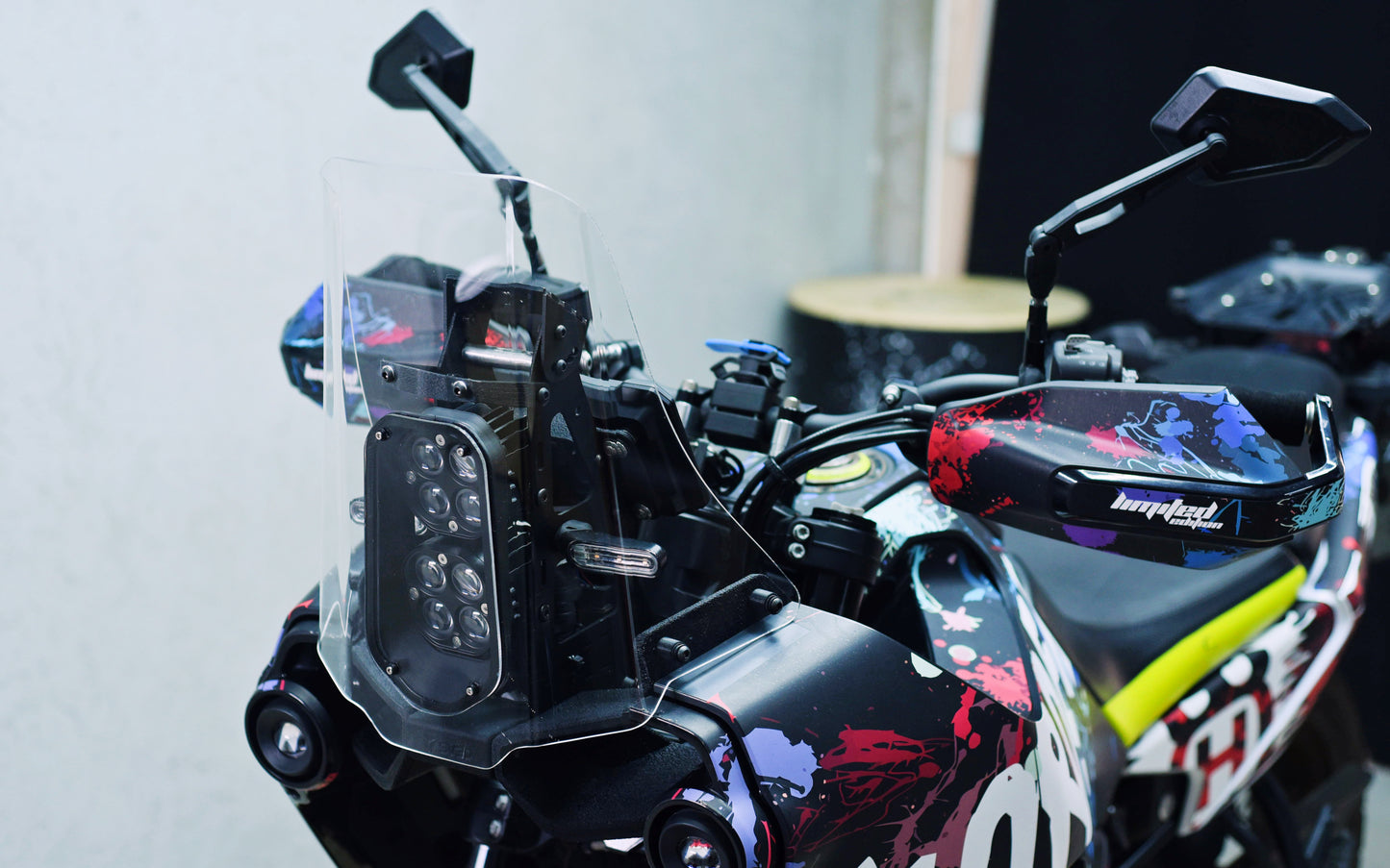 Torretta Rally per Husqvarna Norden 901 – Massima Stabilità e Funzionalità per l’Avventura