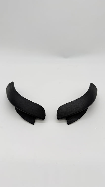 Land Rover Discovery 2 TD5 V8 Front Corner Gutter Trims AWR6711 AWR6712 OSF NSF