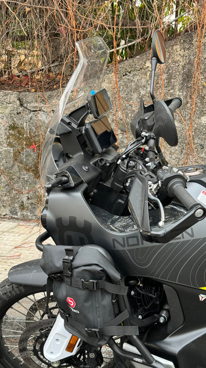 Smartphone Holder for Husqvarna Norden 901 with Quad Lock Mount – Maximum Stability and Safety for Navigation